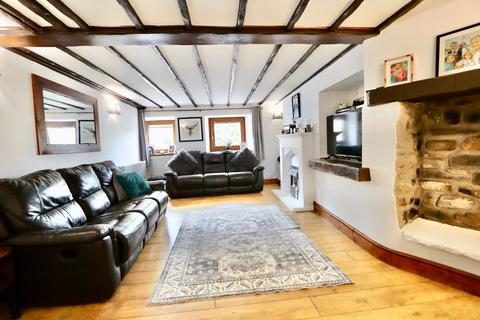 3 bedroom cottage for sale, Heol Fawr, Nelson, CF46