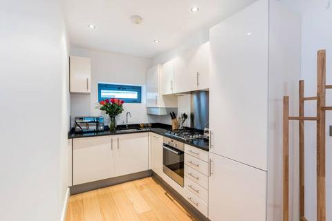 1 bedroom flat to rent, Bastwick Street, City, London, EC1V