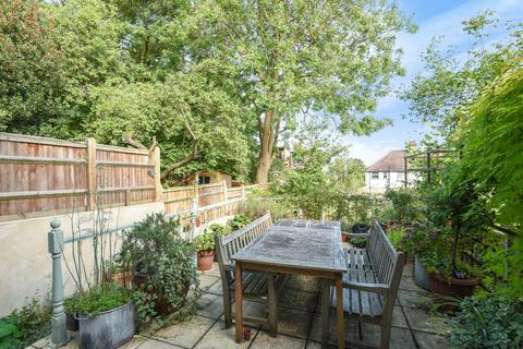 4 bedroom semi-detached house for sale, Eastern Road, Brockley