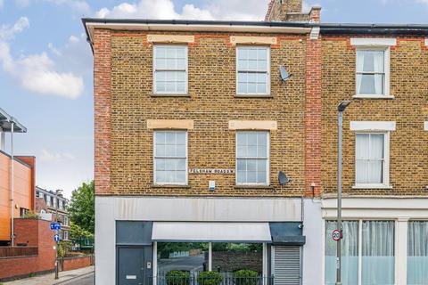 2 bedroom flat for sale, Felsham Road, Putney