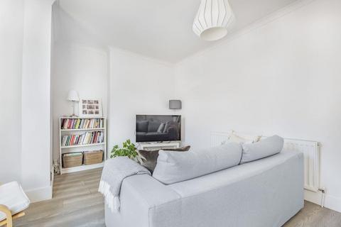 1 bedroom flat for sale, Gilmore Road, Hither Green