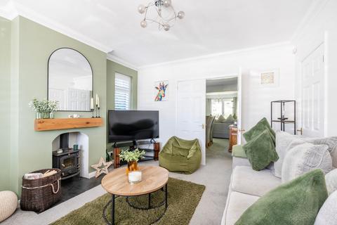 21 Anne Close, Norwich, NR7 0PH
