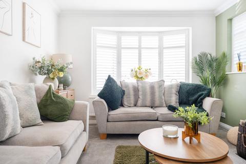 21 Anne Close, Norwich, NR7 0PH