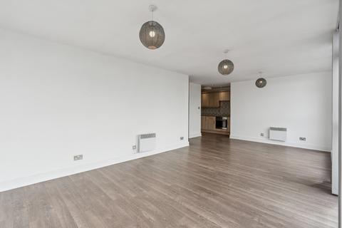 2 bedroom flat to rent, Barrland Street, Flat 4/1, Pollokshields, Glasgow, G41 1RH