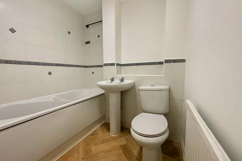 33 Falcon Close, Dartford, DA1 5SA