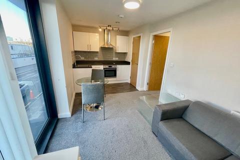 2 bedroom flat to rent, Skinner Lane, Leeds, West Yorkshire, LS7