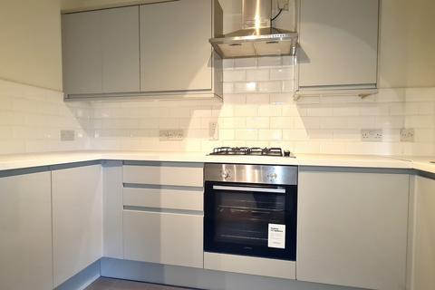 1 bedroom flat to rent, Christchurch Avenue, London NW6