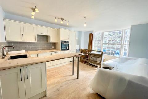 2 bedroom flat for sale, 78 Fore Street, Kingsbridge