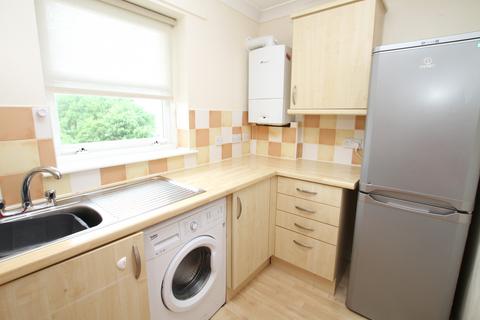 2 bedroom flat to rent, Muirhouses Avenue, Boness, EH51