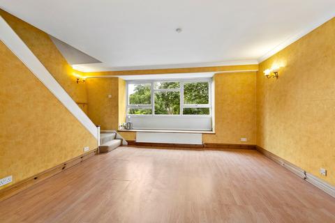 3 bedroom maisonette for sale, Perryfield Way, Richmond, TW10