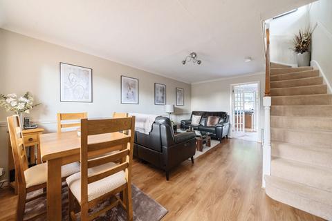 2 bedroom end of terrace house for sale, Devon Road, Bordon, Hampshire, GU35