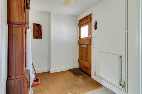 Flint Cottage Barn Close, Kingston, Lewes, BN7 3PH