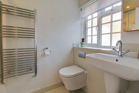 Flint Cottage Barn Close, Kingston, Lewes, BN7 3PH