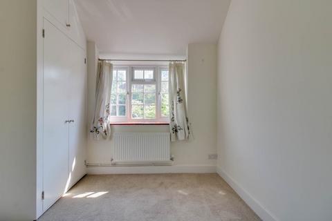 Flint Cottage Barn Close, Kingston, Lewes, BN7 3PH