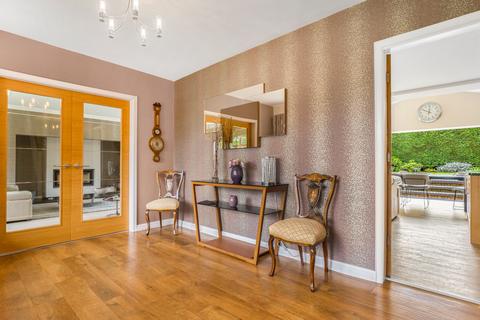 33 Aldridge Road, Little Aston, Sutton Coldfield, B74 3BQ