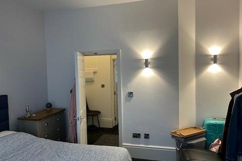 1 bedroom apartment to rent, REF: 10923 | Flat | Northampton | NN1