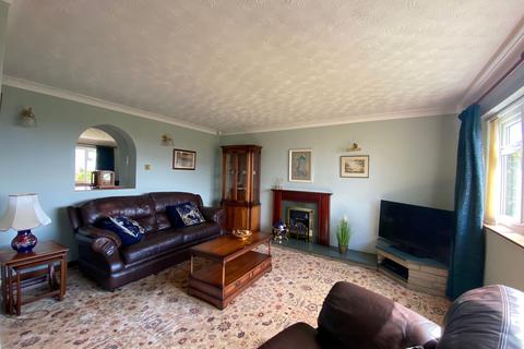 55 Freckleton Drive, Bury, BL8 2JA