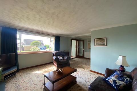 55 Freckleton Drive, Bury, BL8 2JA