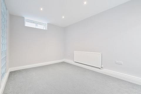 1 bedroom apartment for sale, Braxfield Road, London