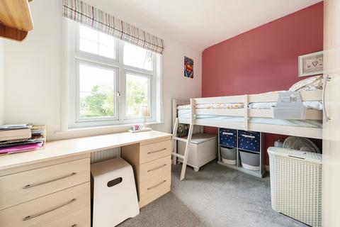 1, The Old Post House Fox Corner, Worplesdon, Guildford, GU3 3PP