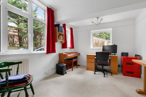 Craven Lodge Coronation Road, Ascot, SL5 9HF