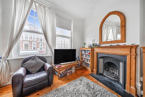 3 bedroom apartment for sale, Muswell Hill Broadway, London, N10