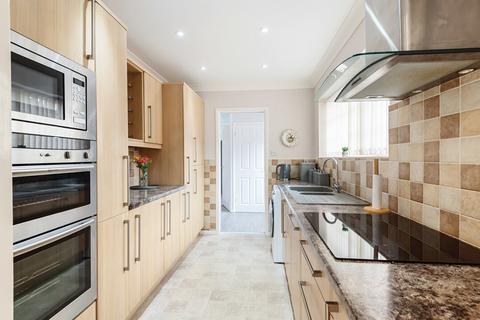 5 Yewtree Drive, Hull, HU5 5YH