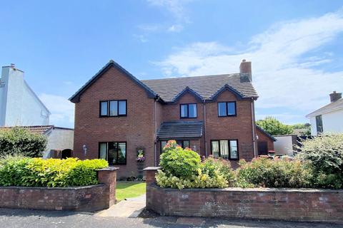 4 bedroom detached house for sale, Faenol Isaf, Tywyn LL36