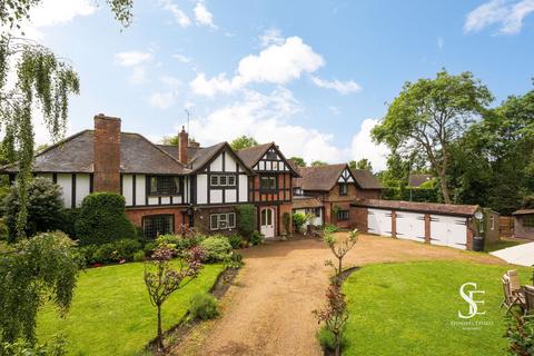 7 bedroom detached house for sale, Old Farm Drive, Bracknell RG12