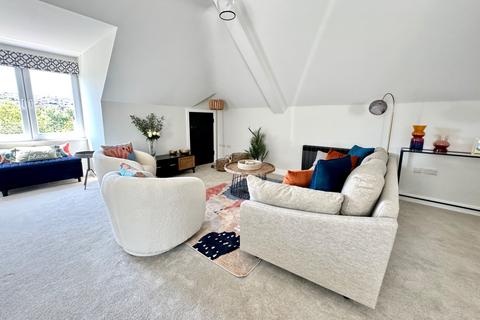 3 bedroom ground floor flat for sale, VICTORIA AVENUE, SWANAGE
