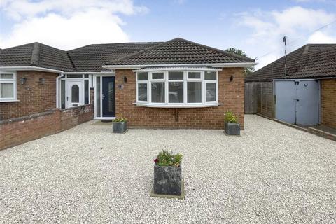2 bedroom bungalow for sale, Crawford Close, Leamington Spa, Warwickshire
