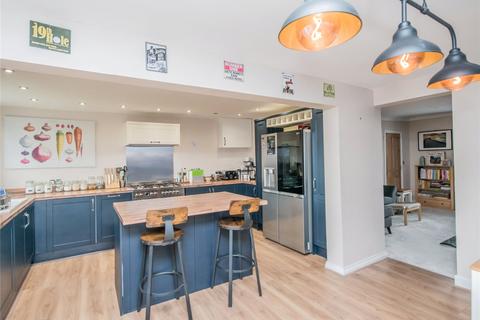 129 King Street, Drighlington, Bradford, BD11 1EJ