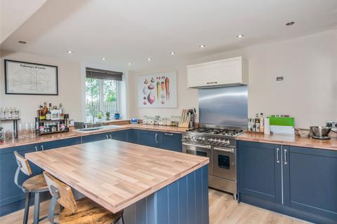 129 King Street, Drighlington, Bradford, BD11 1EJ