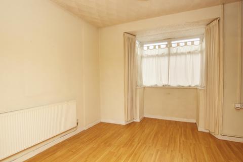 38 Ely Street, Tonypandy, CF40 1BY