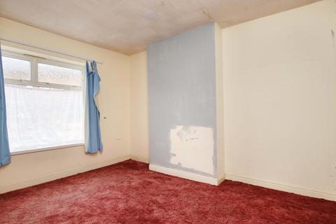 38 Ely Street, Tonypandy, CF40 1BY