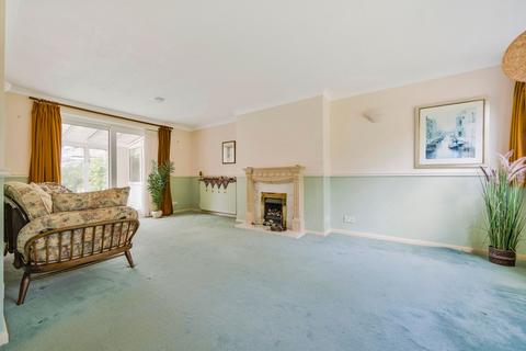 3 bedroom semi-detached house for sale, West Street, Faversham, ME13