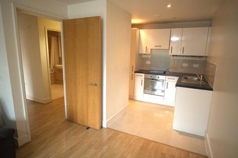 2 bedroom flat to rent, Peaberry Court, Hendon
