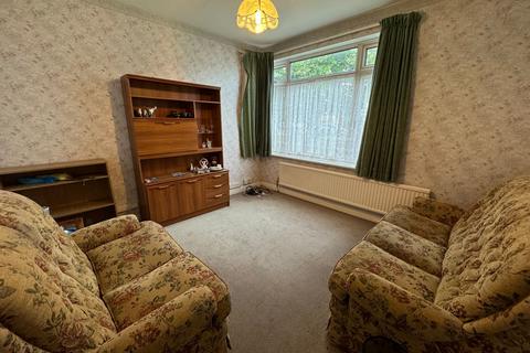 92 Fern Lane, Hounslow, TW5 0HJ