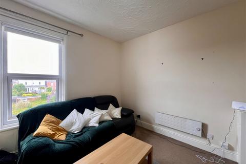 1 bedroom flat to rent, Saunders Street, Southport