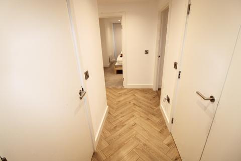 2 bedroom apartment to rent, Silvercroft Street, Manchester, M15