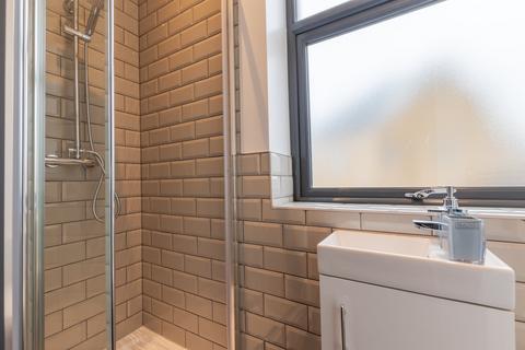 1 bedroom in a house share to rent, Fabian Way, The Vale Of Neath, Port Tennant , Swansea