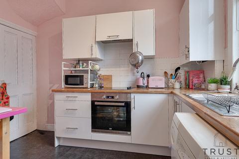27 Cedar Terrace, Leeds, LS12 1TQ