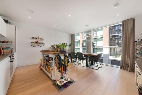 1 bedroom apartment for sale, Flagship House, Royal Wharf, E16