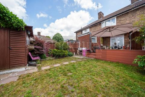 27 Steyning Grove, London, SE9 4NG
