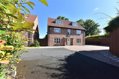 5 bedroom detached house for sale, Cricket View, Mildenhall, Bury St. Edmunds, Suffolk, IP28