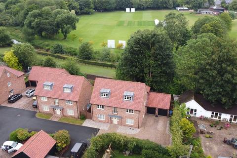 8 Cricket View, Mildenhall, Bury St Edmunds, IP28 7FA