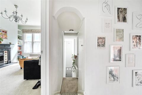 2 bedroom flat to rent, Earlsthorpe Road, London, SE26