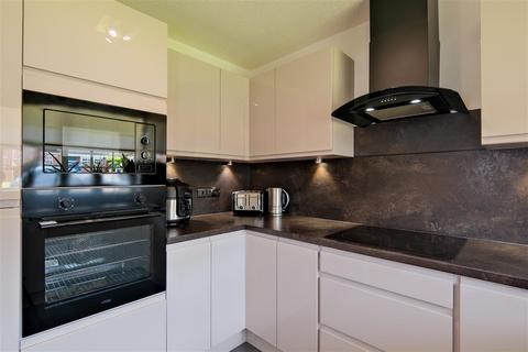 10 Alder Gate, Cambuslang, Glasgow, G72 7ZF