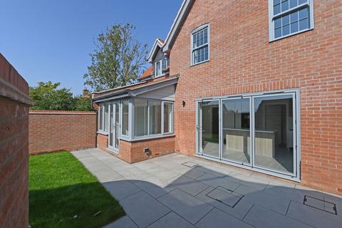 undefined, Langshaw Close, Framlingham, Suffolk