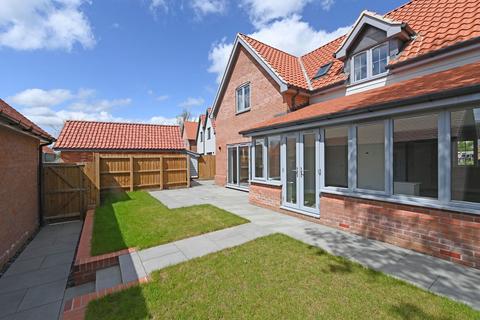 undefined, Langshaw Close, Framlingham, Suffolk